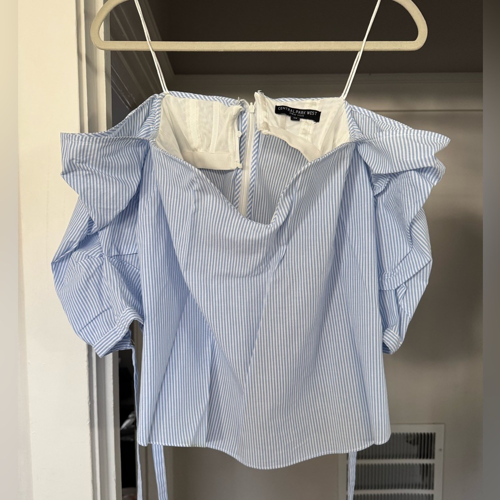 Vero cold shoulder blouse in narrow stripe